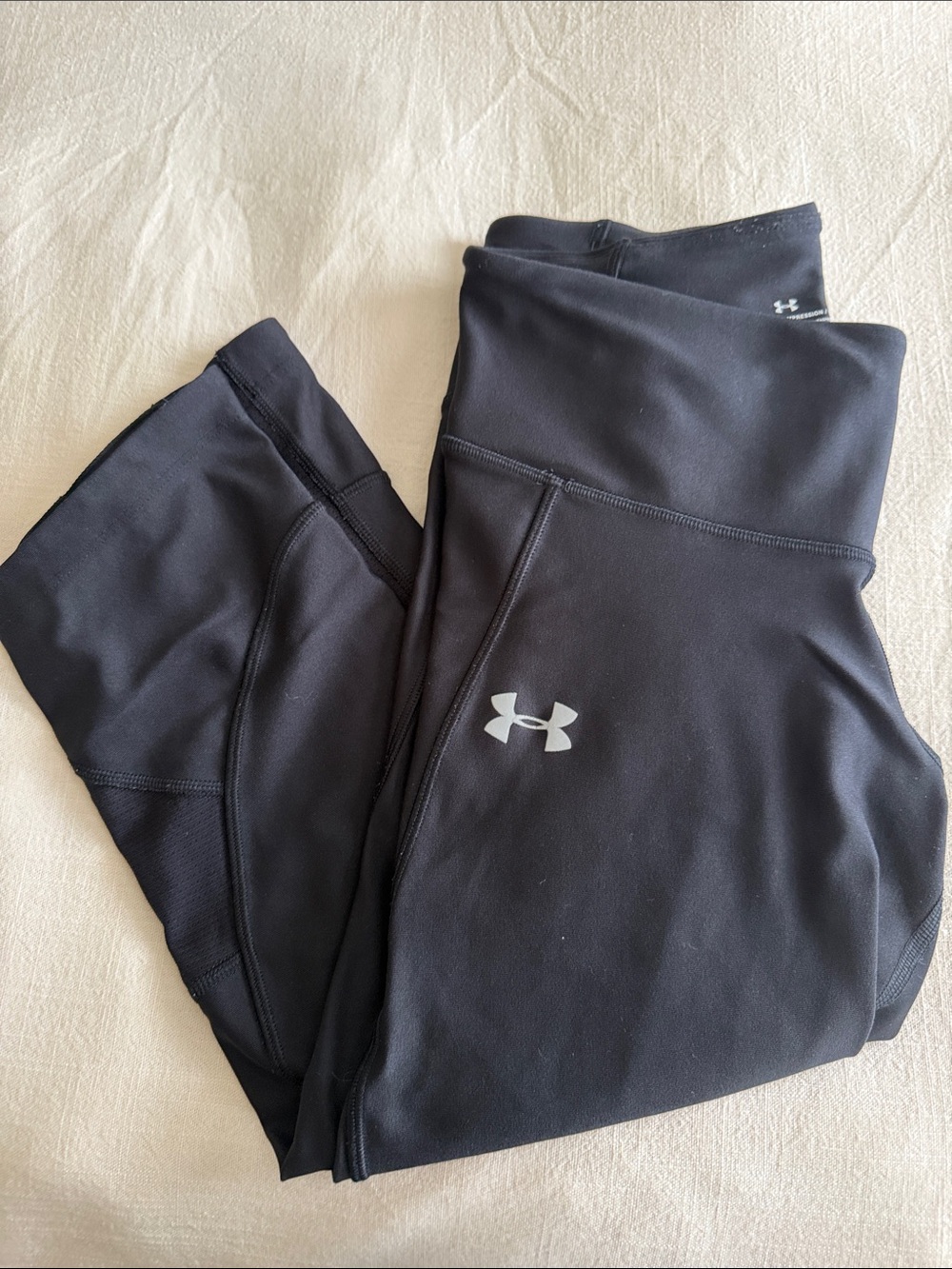 Under Armour Women's Cropped Leggings